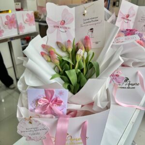 Ramo de 10 Tulipanes 🌷