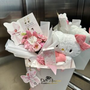 Pack hello kitty + Bombón 🌸