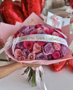 9- Ramo Love Rosado