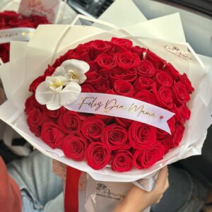 Ramo Mamá 50 Rosas