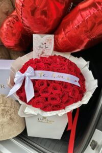 4-Ramo Love 50 Rosas