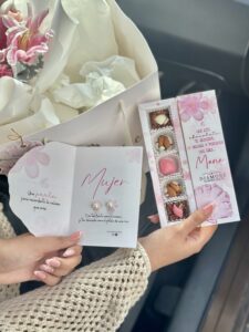 Ramito Lirio + Bombón