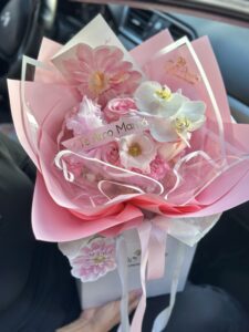 Ramo Diamore + Orquídea