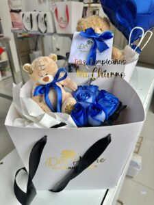 Box Blue + Palet y peluche